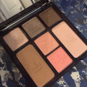 Charlotte Tilbury Palette